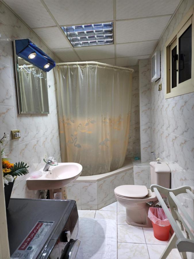 Elegant Apartment In Sheraton Heliopolis Kairo Exteriör bild