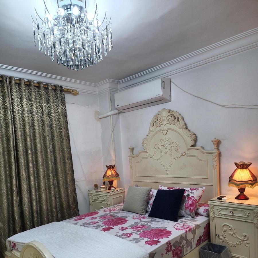 Elegant Apartment In Sheraton Heliopolis Kairo Exteriör bild