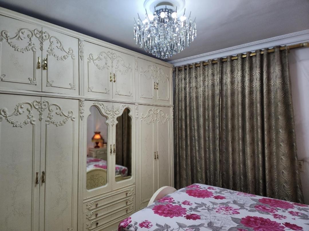Elegant Apartment In Sheraton Heliopolis Kairo Exteriör bild